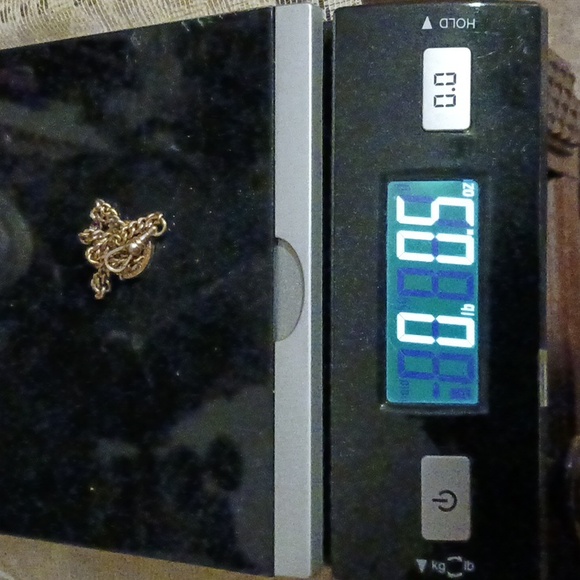 Elegant Gold Watch Chain - Picture 5 of 5